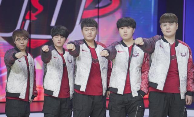 1莱加内斯 1莱加内斯